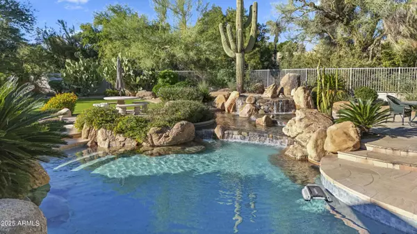 Scottsdale, AZ 85255,8350 E VIA DEL SOL Drive