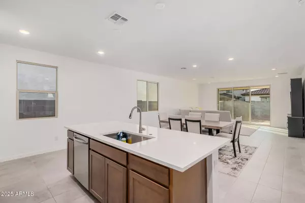 Goodyear, AZ 85338,18255 W LARKSPUR Drive