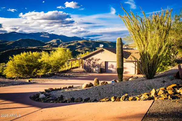 34970 S WESTRIDGE Lane, Black Canyon City, AZ 85324