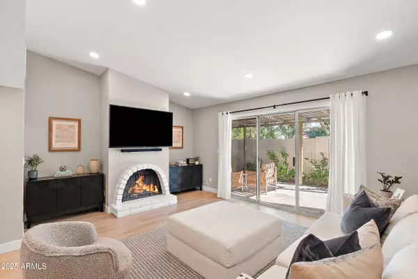 Phoenix, AZ 85016,4321 N 28TH Way