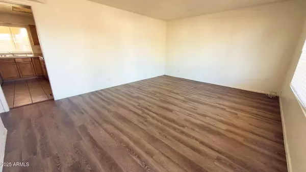 Phoenix, AZ 85051,3855 W PURDUE Avenue