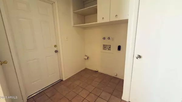 Phoenix, AZ 85051,3855 W PURDUE Avenue