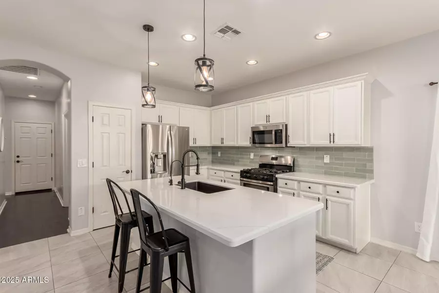 1562 W ALDER Road, Queen Creek, AZ 85140