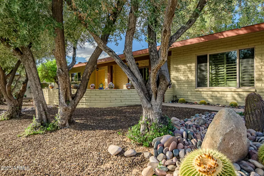 7829 E CAREFREE ESTATES Circle, Carefree, AZ 85377