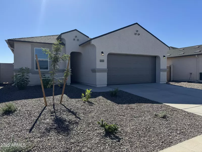 5535 E Mearn Road, San Tan Valley, AZ 85140