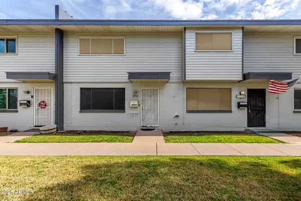 2533 W Rose Lane, Phoenix, AZ 85017