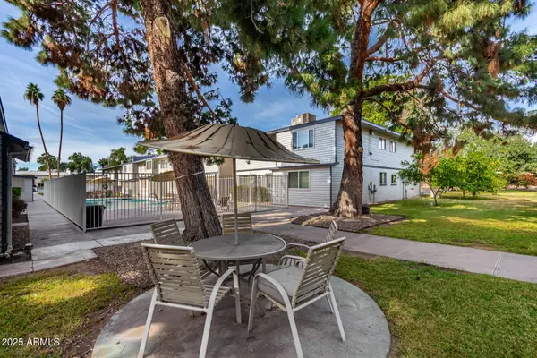 Phoenix, AZ 85017,2533 W Rose Lane