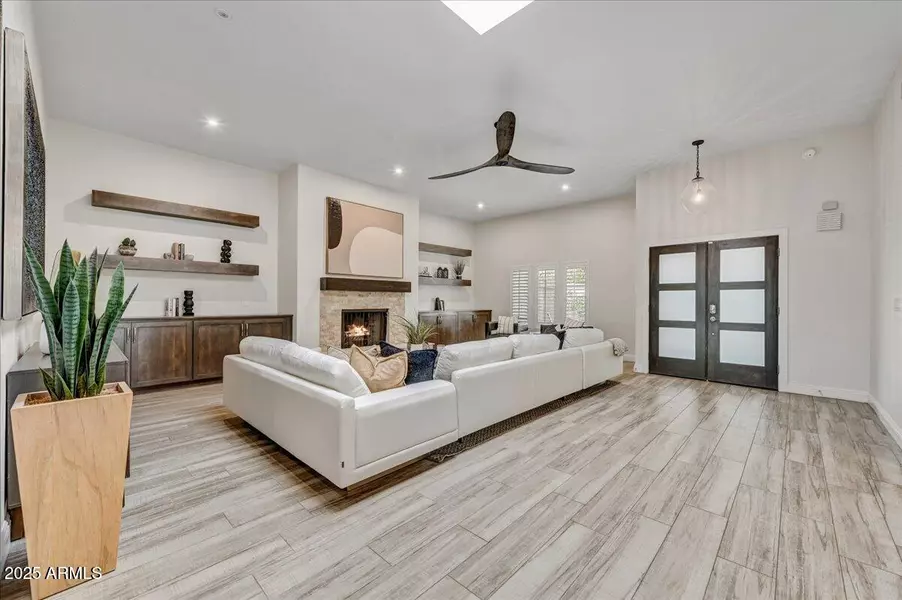 8184 E DEL CUARZO Drive, Scottsdale, AZ 85258