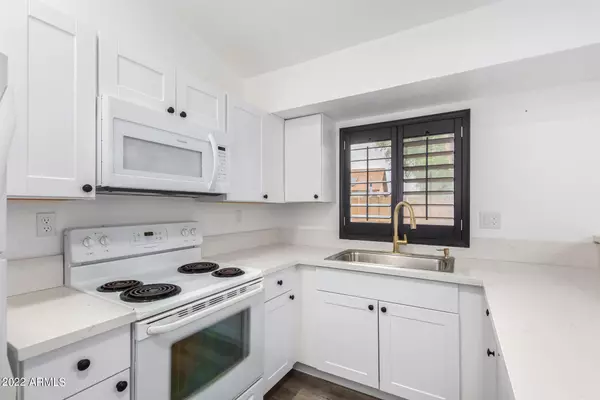 Phoenix, AZ 85027,19 W PIUTE Avenue