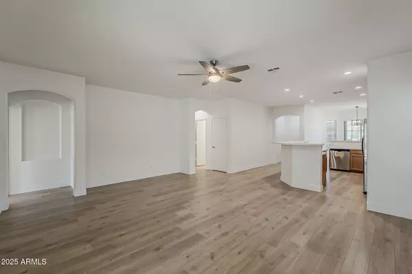 Gilbert, AZ 85297,3877 S COACH HOUSE Drive