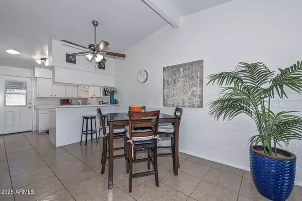 Phoenix, AZ 85018,3505 E CAMPBELL Avenue #6