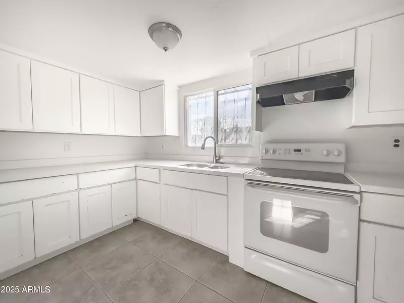 1927 E SHERIDAN Street #B, Phoenix, AZ 85006