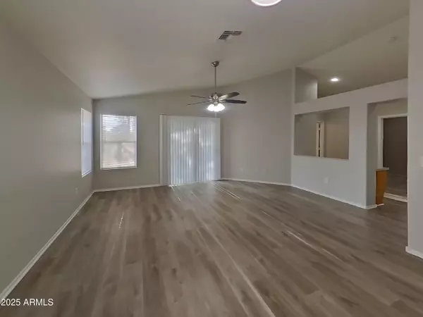 Phoenix, AZ 85029,12425 N 42ND Drive