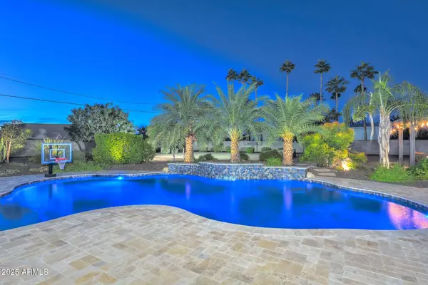 Phoenix, AZ 85032,4208 E SANDRA Terrace