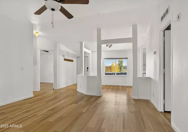 Flagstaff, AZ 86001,2184 W READING Court