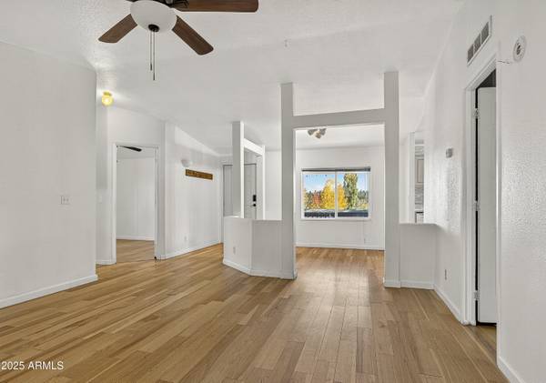 Flagstaff, AZ 86001,2184 W READING Court