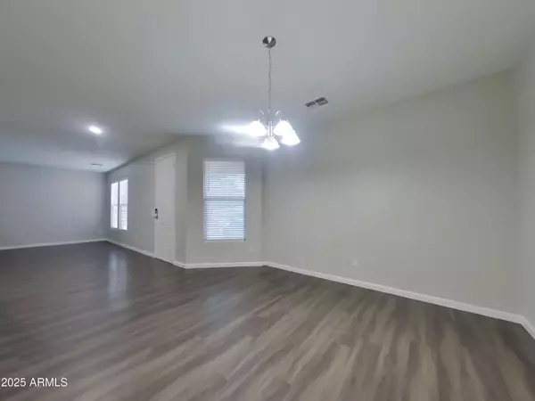 Surprise, AZ 85387,26011 N SANDSTONE Way