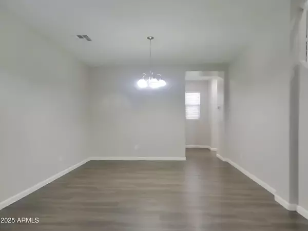 Surprise, AZ 85387,26011 N SANDSTONE Way