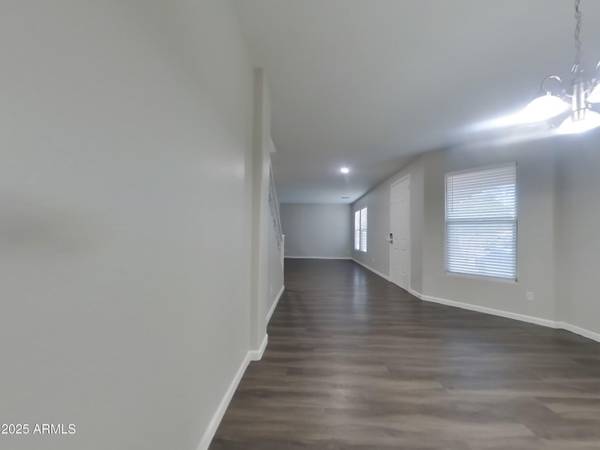 Surprise, AZ 85387,26011 N SANDSTONE Way