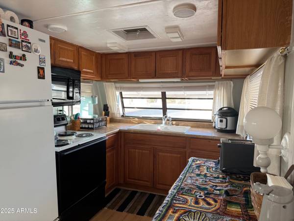 Florence, AZ 85132,301 E MESQUITE Drive