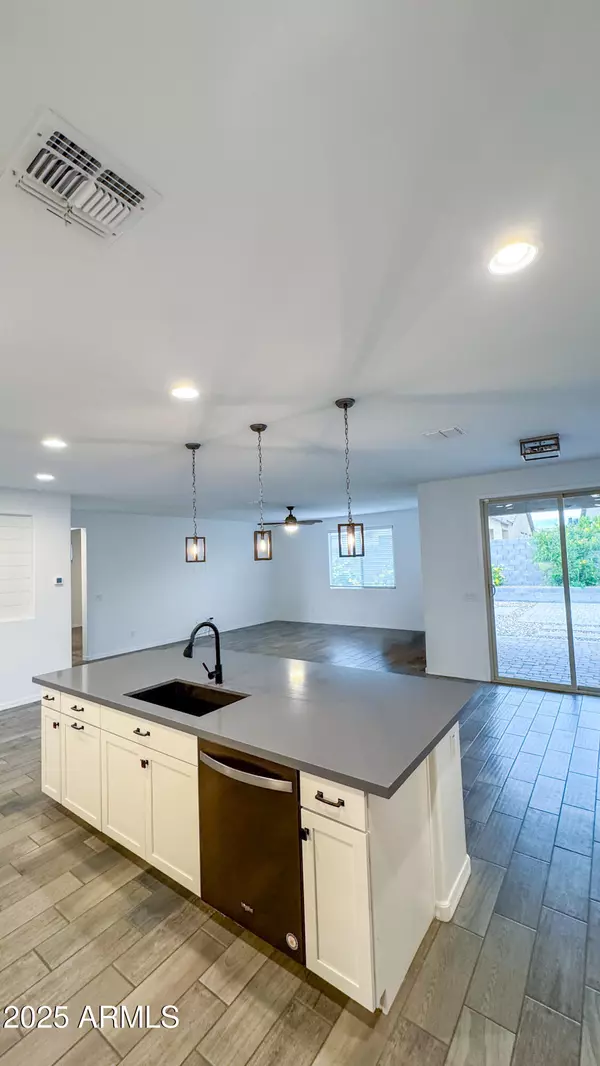 Litchfield Park, AZ 85340,18852 W MARSHALL Avenue