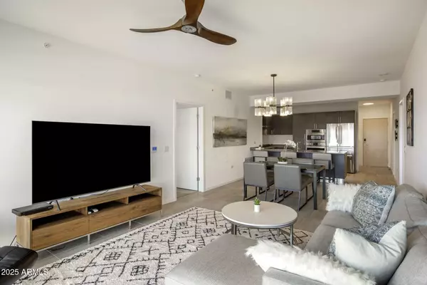 Scottsdale, AZ 85254,7180 E Kierland Boulevard #509