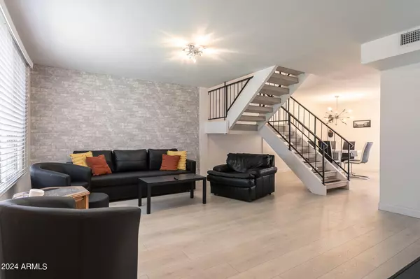 Scottsdale, AZ 85251,4004 N Granite Reef Road