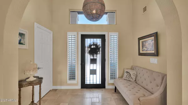 Scottsdale, AZ 85260,10083 E DREYFUS Avenue