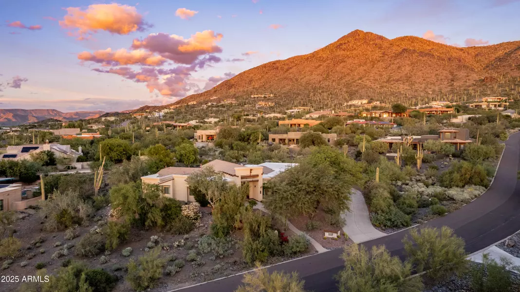 5830 E RESTIN Road, Carefree, AZ 85377