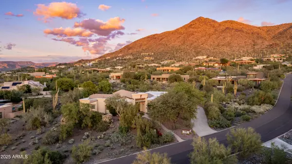 5830 E RESTIN Road, Carefree, AZ 85377