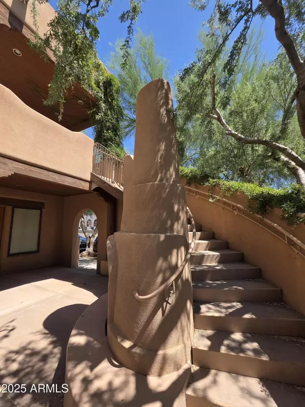 Fountain Hills, AZ 85268,16715 E Parkview Avenue #201