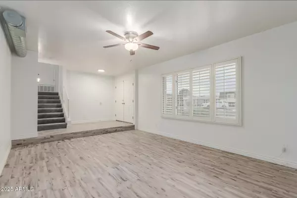 Scottsdale, AZ 85250,5105 N GRANITE REEF Road