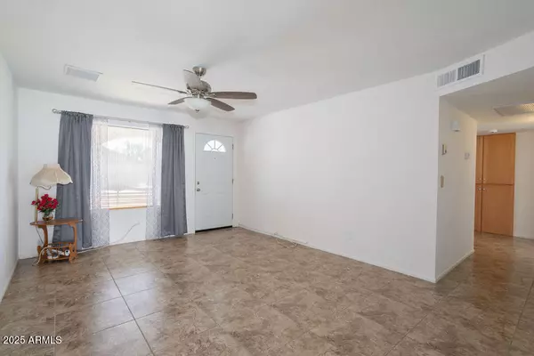 Phoenix, AZ 85051,8008 N 42ND Avenue