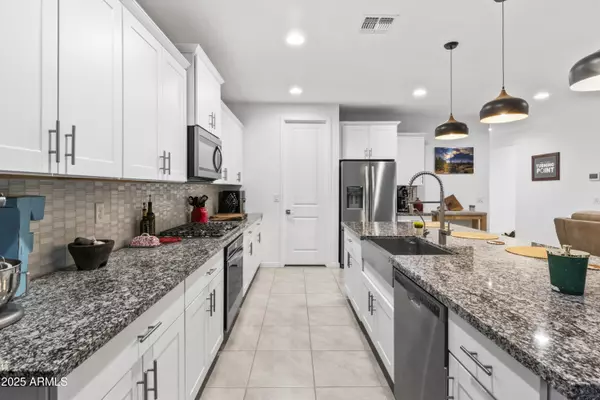 San Tan Valley, AZ 85144,4587 W STICKLEAF Way