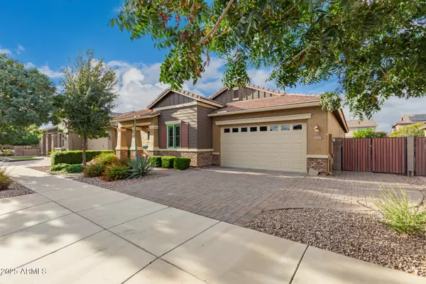 Queen Creek, AZ 85142,20320 E CANARY Way