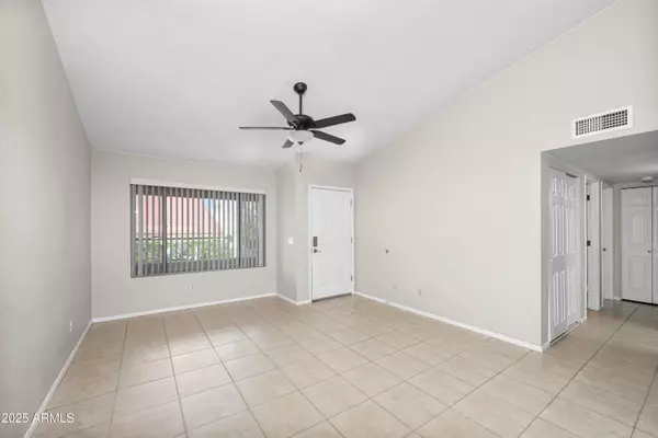 Fountain Hills, AZ 85268,13636 N HAMILTON Drive #102