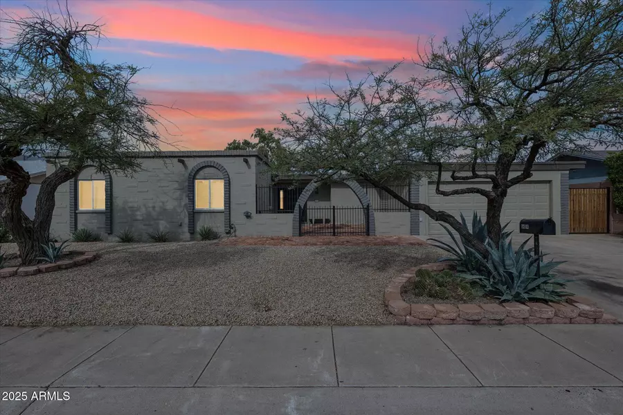 5404 W EVA Street, Glendale, AZ 85302