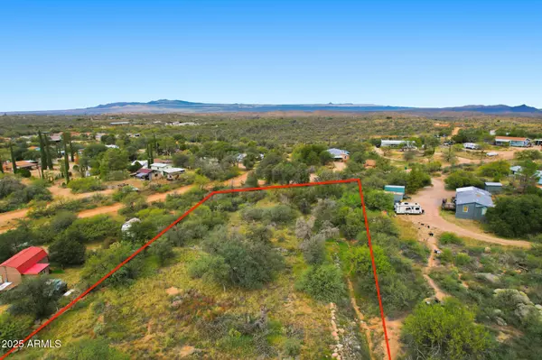 Oracle, AZ 85623,1243 E ALDWINKLE Place #--