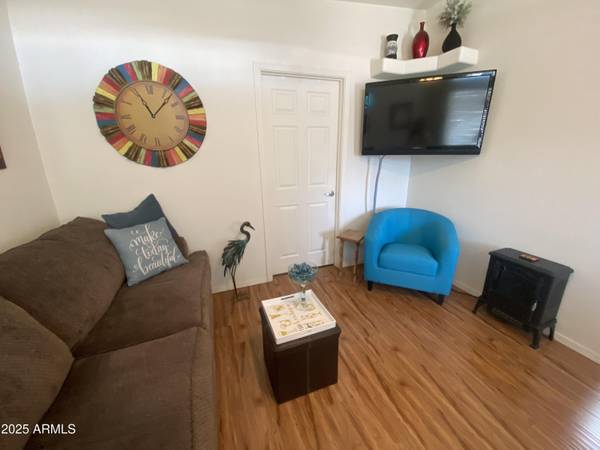 Apache Junction, AZ 85119,2070 W KLAMATH Avenue