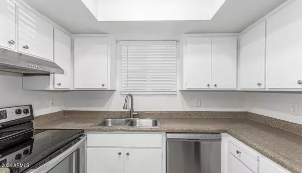 Phoenix, AZ 85008,1826 N 51ST Street #23