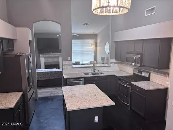 Glendale, AZ 85308,20805 N 42ND Avenue N