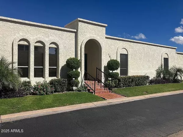 1024 W SOLAR Drive, Phoenix, AZ 85021