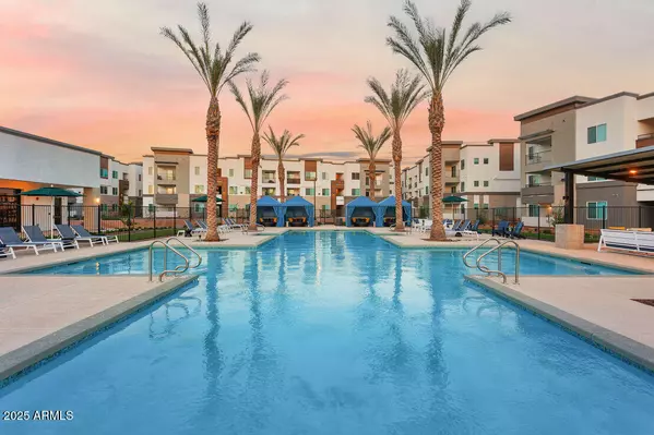 28201 N BLACK CANYON Highway #A2, Phoenix, AZ 85085