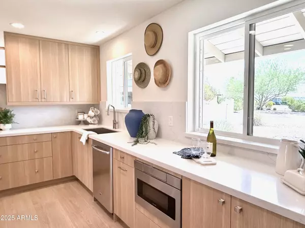 Scottsdale, AZ 85257,8126 E CYPRESS Street