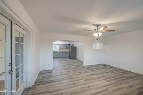 Phoenix, AZ 85035,5539 W WILSHIRE Drive