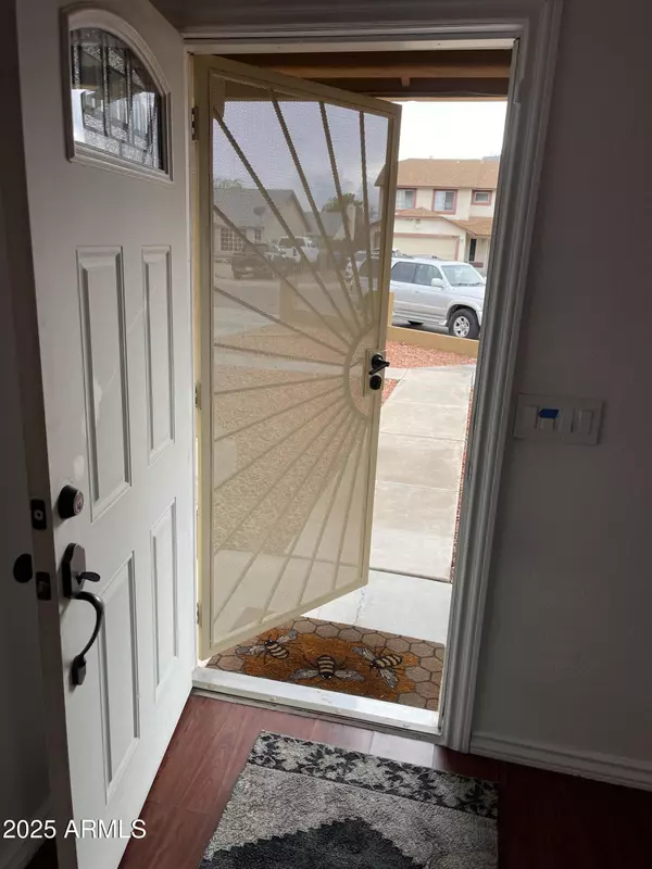 Phoenix, AZ 85037,8662 W Monte Vista Road