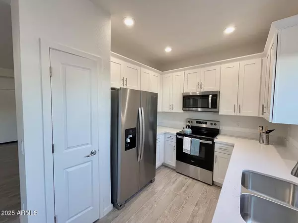 Chandler, AZ 85225,701 N MCQUEEN Road #12