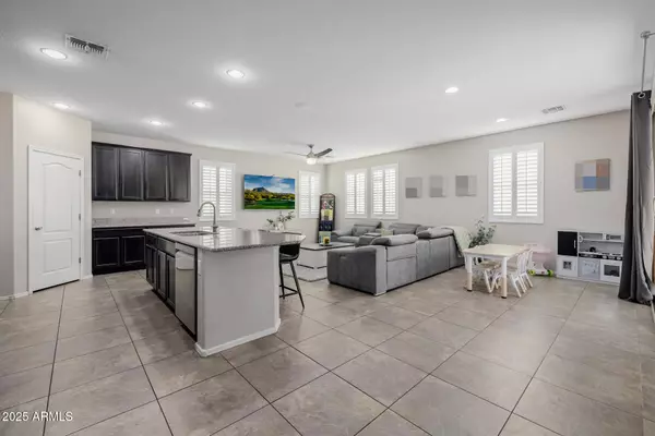 Mesa, AZ 85206,5639 E ADRIAN Avenue