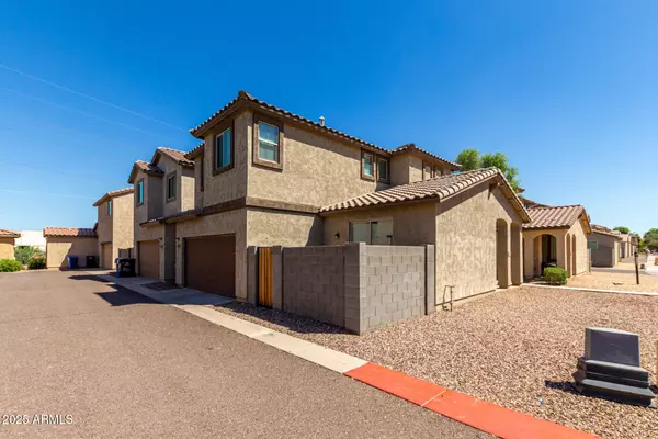 Phoenix, AZ 85043,5470 W FULTON Street