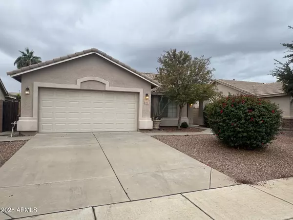 2191 W GOLDMINE MOUNTAIN Drive, San Tan Valley, AZ 85144
